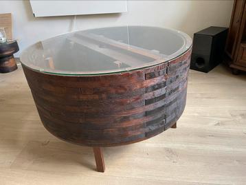 Salon tafel doorsnede +/- 80 cm, hoogte 52cm