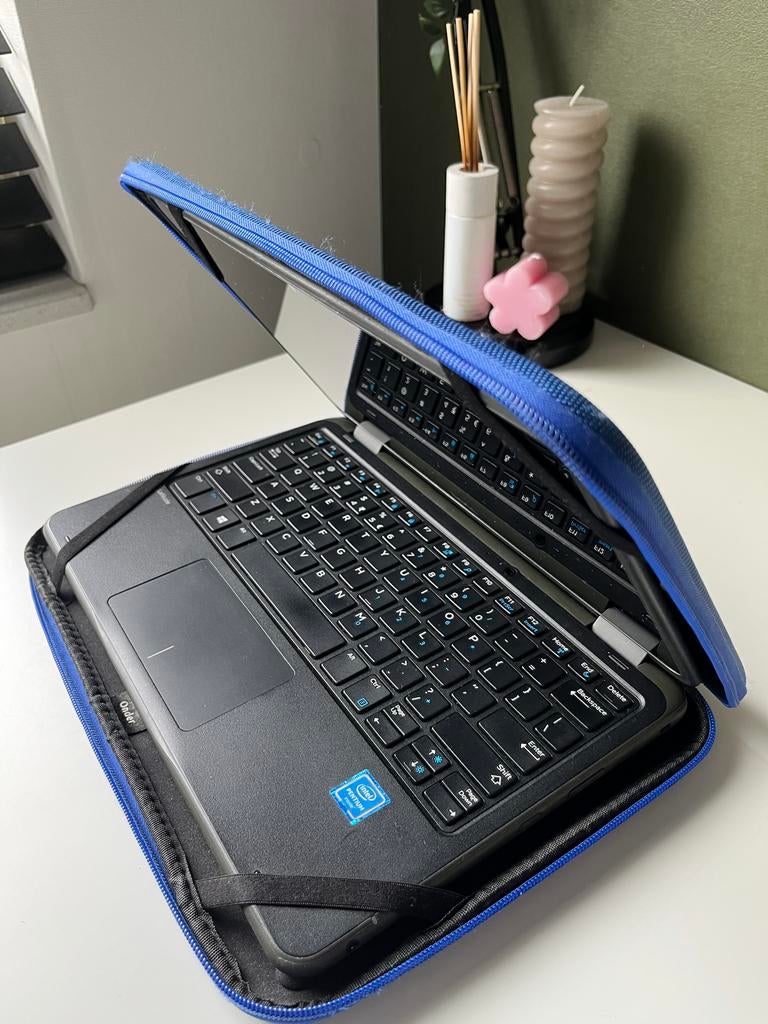 Dell Latitude Laptop 3189, Computers en Software, Windows Laptops, Gebruikt, 12 inch, SSD, 2 tot 3 Ghz, 4 GB, Qwerty, Met videokaart
