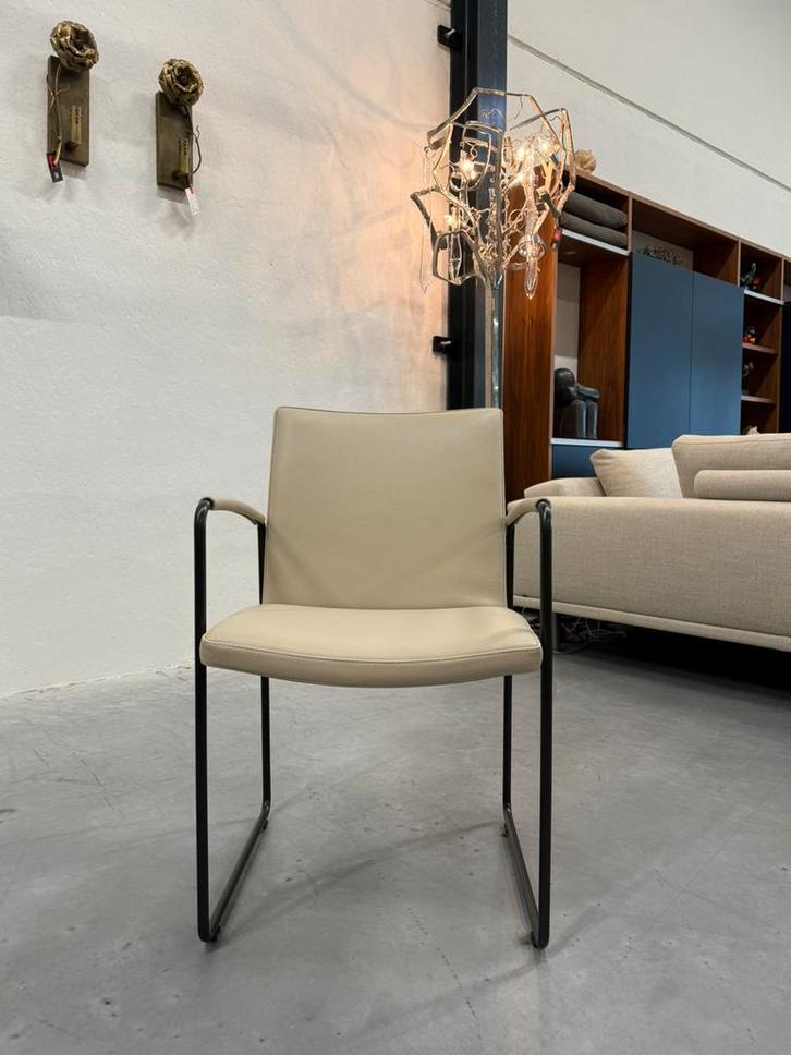 (1) Nieuw Leolux Talos eetkamerstoel off white design stoel, Huis en Inrichting, Stoelen, Nieuw, Eén, Ophalen of Verzenden