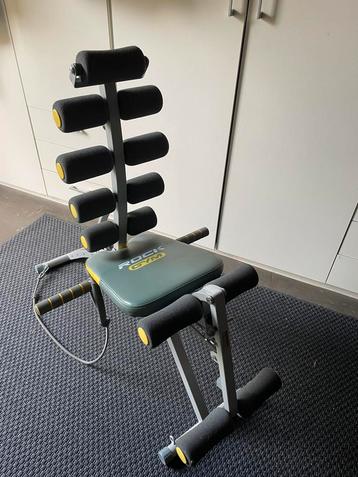 Fitness bank voor diverse oefeningen beschikbaar voor biedingen