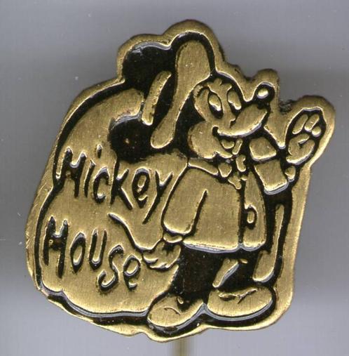 Mickey Mouse zwart op koper stripfiguur speldje ( S_118a ), Verzamelen, Speldjes, Pins en Buttons, Nieuw, Speldje of Pin, Figuurtje