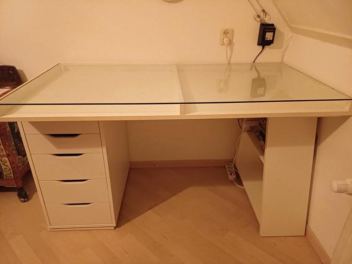 Samengesteld bureau Ikea met Alex ladenkast en IKEA schraag, Huis en Inrichting, Bureaus, Gebruikt, Ophalen