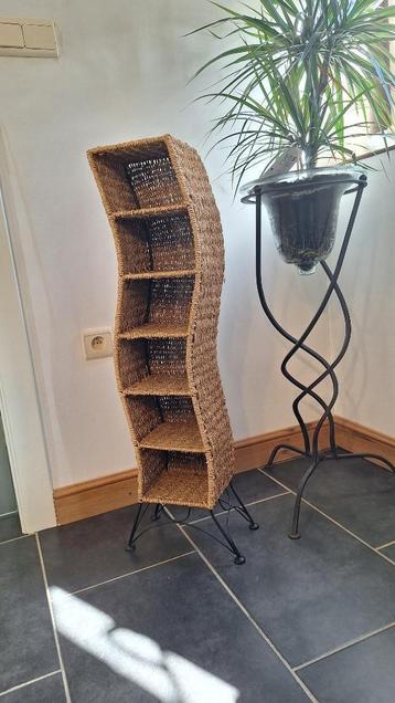 Decoratief opbergsysteem met 6 manden – rotan beschikbaar voor biedingen