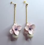 Floral – Vrolijke oorhangers met een speelse twist, Ophalen, Overige materialen, Hangers, Nieuw