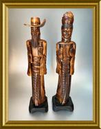 Twee oude Chinese benen snijwerk beelden, Antiek en Kunst, Kunst | Beelden en Houtsnijwerken, Ophalen of Verzenden