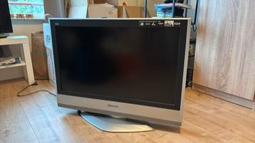 Panasonic 32 inch LCD-tv + afstandsbediening – werkt perfect beschikbaar voor biedingen