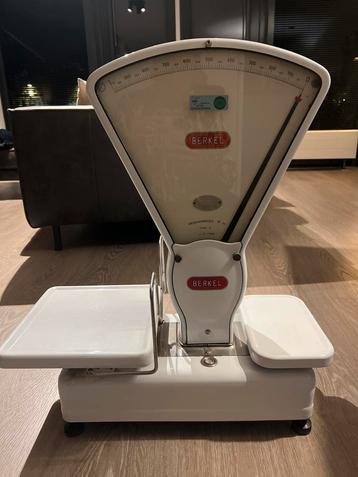 Antieke Berkel Weegschaal - Type E beschikbaar voor biedingen