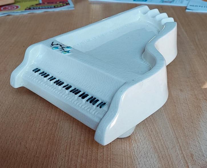 Vintage Piano Vormige Asbak, Antiek en Kunst, Antiek | Keramiek en Aardewerk, Ophalen of Verzenden
