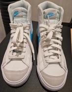 Nike Blazer Wit/Blauw Maat 38.5, Wit, Nike, Nieuw, Ophalen of Verzenden