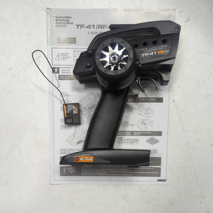 HPI TF-41 + RF-50 3-kanaals set, nieuwstaat (Traxxas Tamiya), Hobby en Vrije tijd, Modelbouw | Radiografisch | Auto's, Zo goed als nieuw