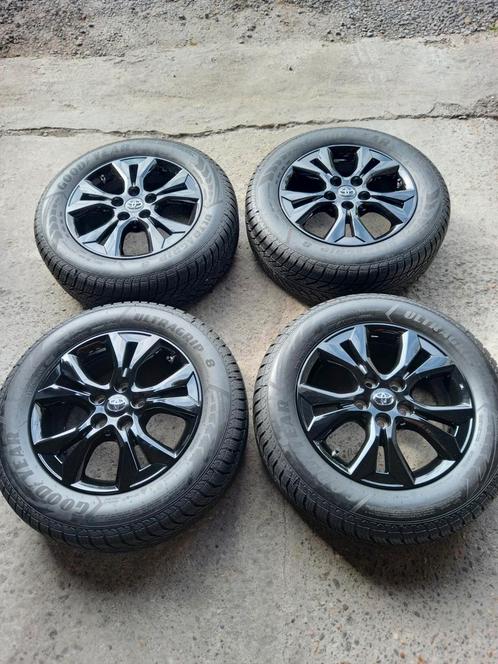 Velgen Winterset Origineel 16inch Toyota Yaris Cross, Auto-onderdelen, Banden en Velgen, Banden en Velgen, Winterbanden, 16 inch