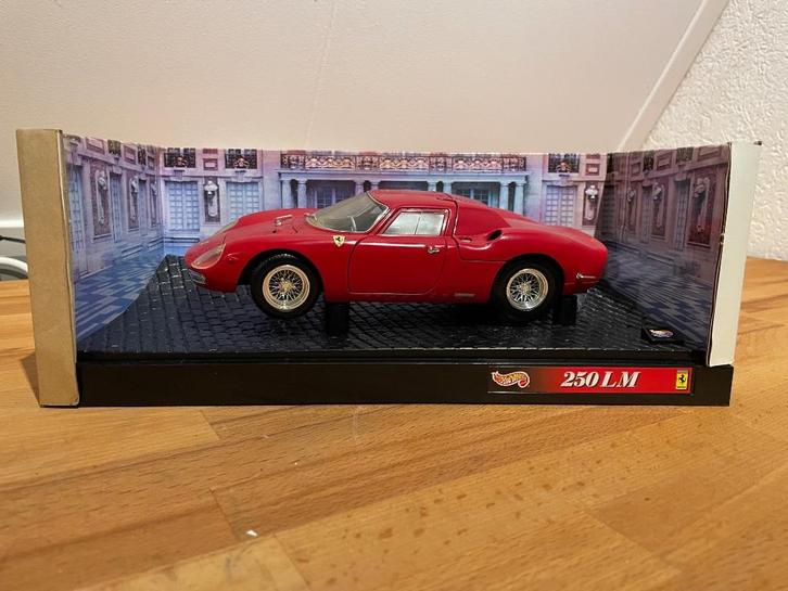 Ferrari 250 L/M 1964 schaalmodel 1:18, Hobby en Vrije tijd, Modelauto's | 1:18, Zo goed als nieuw, Auto, Hot Wheels, Ophalen of Verzenden