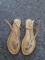Sandals, Ophalen of Verzenden, Zo goed als nieuw, Sneakers of Gympen