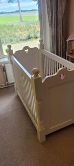 Massief handgemaakt ledikant, Kinderen en Baby's, Ophalen, Gebruikt, Ledikant