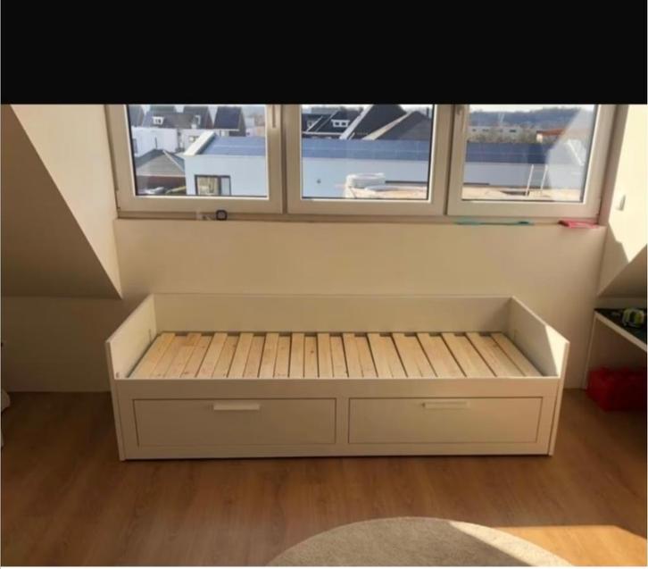 Brimnes IKEA bedbank, Huis en Inrichting, Slaapkamer | Bedden, Zo goed als nieuw, Eenpersoons, 80 cm, Hout, Wit, Verstelbaar, Ophalen
