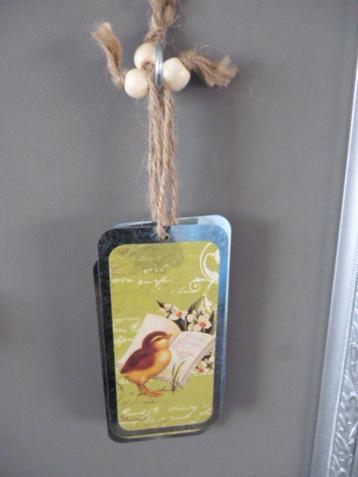 Paas tak hanger kuiken groen beschikbaar voor biedingen