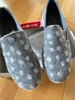 Rohde nieuwe Pantoffels maat 42 in grijs, Ophalen of Verzenden, Rohde, Nieuw, Pantoffels of Sloffen