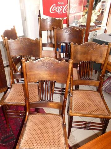6 Larkin pressed back stoelen beschikbaar voor biedingen