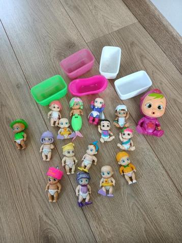 Baby secrets speelgoedset  beschikbaar voor biedingen