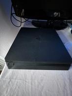 Ps4 met 4 spellen en een controller, Original, Met 1 controller, 500 GB, Zo goed als nieuw