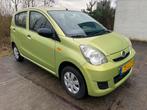 Daihatsu Cuore 1.0 5D 2010 Groen NAP dealer onderhouden, Auto's, Voorwielaandrijving, Stof, 600 kg, Zwart