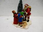 luville Sant with gifts kerstdorp poppetjes figurines kerst, Ophalen of Verzenden, Zo goed als nieuw