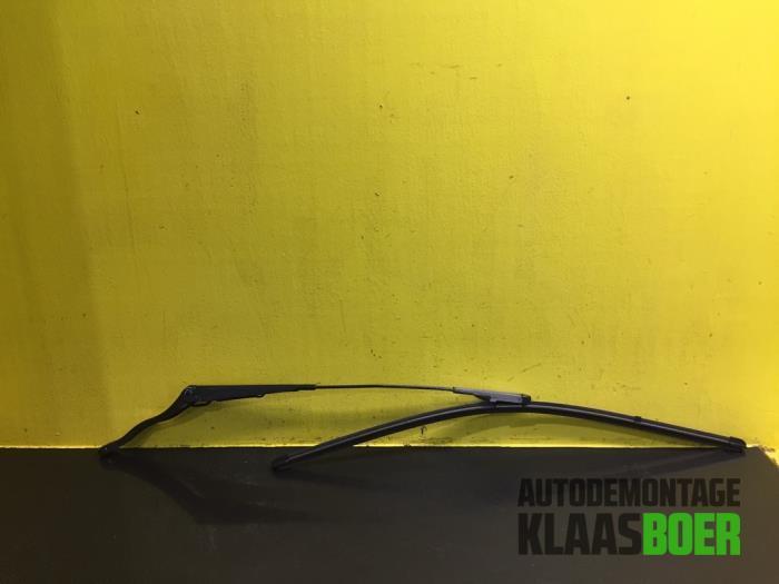 Ruitenwisserarm voor van een Opel Corsa, Auto-onderdelen, Ruiten en Toebehoren, Opel, Gebruikt, 6 maanden garantie, 12 maanden garantie