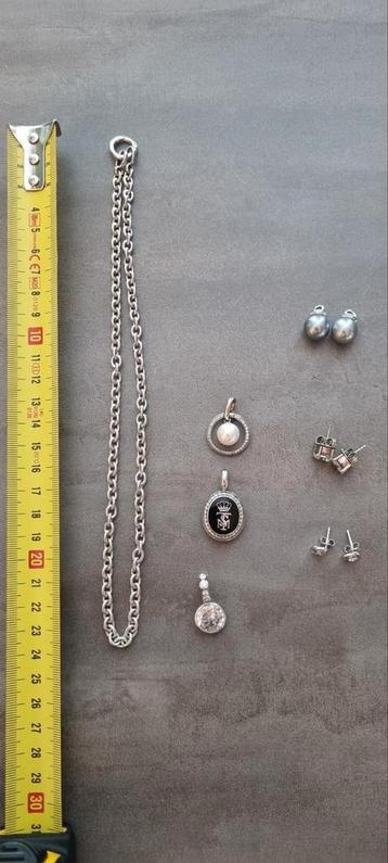 Mooie Ti sento ketting set (lees aub advertentie) beschikbaar voor biedingen