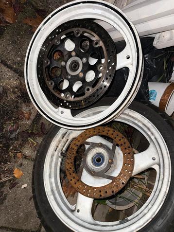 Velgen Suzuki Gs500e beschikbaar voor biedingen
