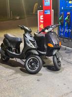 ZIP TYPE 3 TERUIL OF TEKOOP TEGEN EEN GOED BOD!, Fietsen en Brommers, Scooters | Piaggio, Tweetakt, Gebruikt, Maximaal 45 km/u