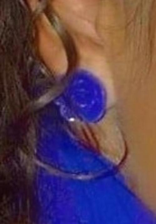 2 x oorbellen stekers blauw zwart oorknopjes sieraden setje, Sieraden, Tassen en Uiterlijk, Oorbellen, Gebruikt, Knopjes of Stekers