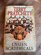 Unseen Academicals - Terry Pratchett, discworld, Ophalen of Verzenden, Gelezen