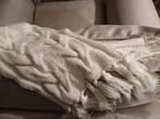 Ugg shawl met muts., Kleding | Dames, Ophalen of Verzenden, Zo goed als nieuw, Maat 46/48 (XL) of groter, Muts