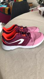 Nieuwe gympen, 39, Kleding | Dames, Schoenen, Ophalen, Overige kleuren, Sneakers of Gympen, Zo goed als nieuw