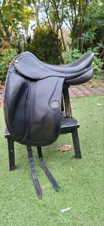 Hrímnir Elite zadel, 17,5 inch, incl hoofdstel en meer, Dieren en Toebehoren, Paarden en Pony's | Zadels, Ophalen of Verzenden