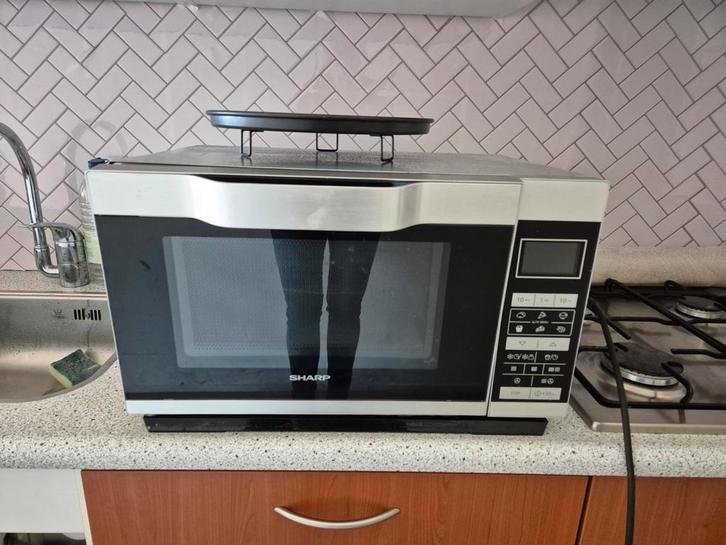 Combimagnetron Sharp - Veelzijdig!, Witgoed en Apparatuur, Magnetrons, Gebruikt, Vrijstaand, Combimagnetron, 45 tot 60 cm, Grill