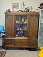 antiek tafel en kast, Ophalen