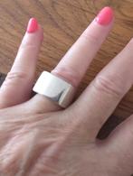 Maat 18,5 - Zilveren (925) VIERKANTE ring (+ evt. CREOLEN), Ophalen, 18 tot 19, Zo goed als nieuw, Dame