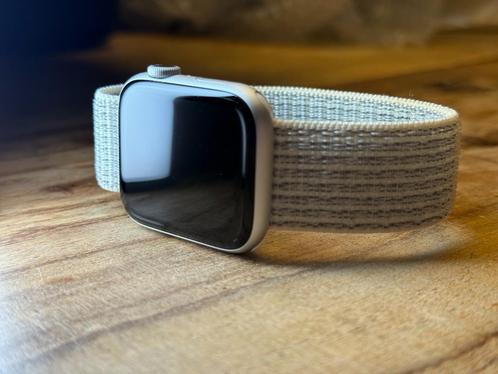 Apple Watch Series 5 (44mm) GPS, Sieraden, Tassen en Uiterlijk, Smartwatches, Zo goed als nieuw, iOS, Zilver, GPS, Ophalen of Verzenden
