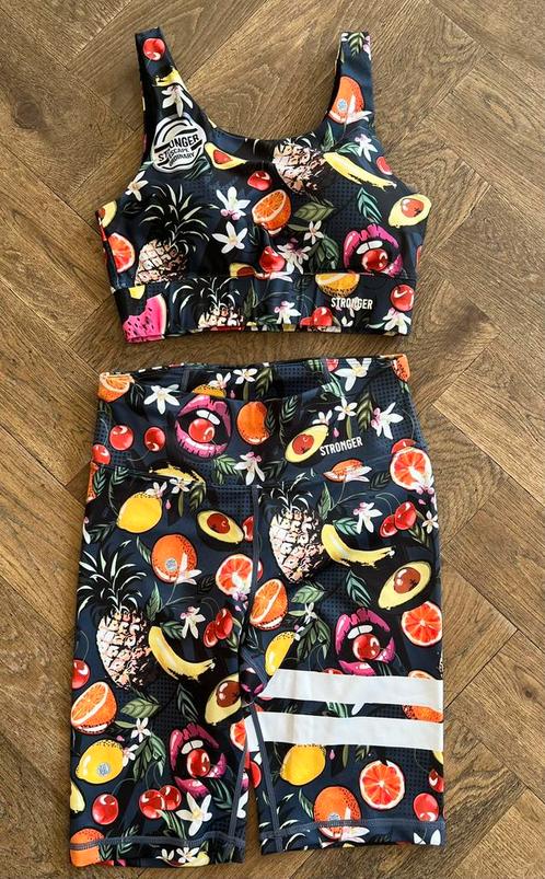 Set Stronger small bikershort en top, Kleding | Dames, Sportkleding, Zo goed als nieuw, Maat 36 (S), Overige kleuren, Ophalen of Verzenden