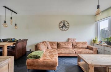 Woonkamer set beschikbaar voor biedingen