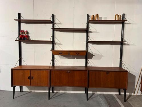Louis van Teeffelen voor WeBe vintage modulair wandsysteem, Huis en Inrichting, Woonaccessoires | Wandplanken en Boekenplanken