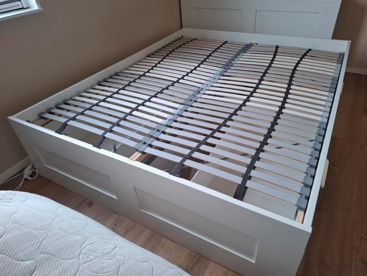IKEA BRIMNES Bedframe 160x200 met opberglades, Huis en Inrichting, Slaapkamer | Bedden, Zo goed als nieuw, Tweepersoons, 160 cm