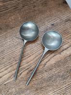 Twee vintage tinnen lepels, Antiek en Kunst, Antiek | Tin, Ophalen of Verzenden