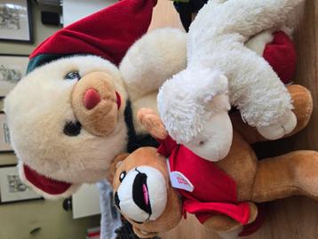 3 knuffels (beetje, Happy Horse speeltje en Mokie) beschikbaar voor biedingen