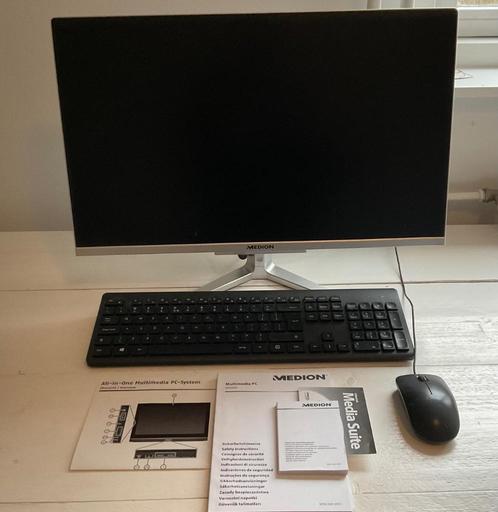 Medion Akoya E23301 - All-in-one PC, Computers en Software, Desktop Pc's, Zo goed als nieuw, 2 tot 3 Ghz, SSD, 8 GB, Met videokaart