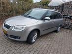 Skoda Fabia 1.4 16V 63KW Combi 2009.170.000km! nieuwe APK!, Auto's, Voorwielaandrijving, 4 cilinders, Beige, Origineel Nederlands