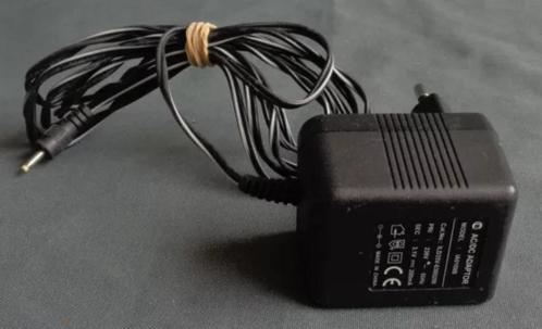 AC/DC Adapter 3.1V 200mA 230V-50Hz IA0108B Voeding Adaptor P, Audio, Tv en Foto, Audiokabels en Televisiekabels, Zo goed als nieuw