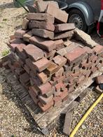 Gratis! Lading overgebleven rode waaltjes half en heel, Tuin en Terras, Tegels en Klinkers, Ophalen, Beton, Klinkers