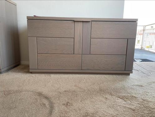 Dressior en vitrine kast van hout, Huis en Inrichting, Kasten | Dressoirs, Zo goed als nieuw, 25 tot 50 cm, Met deur(en), Overige houtsoorten